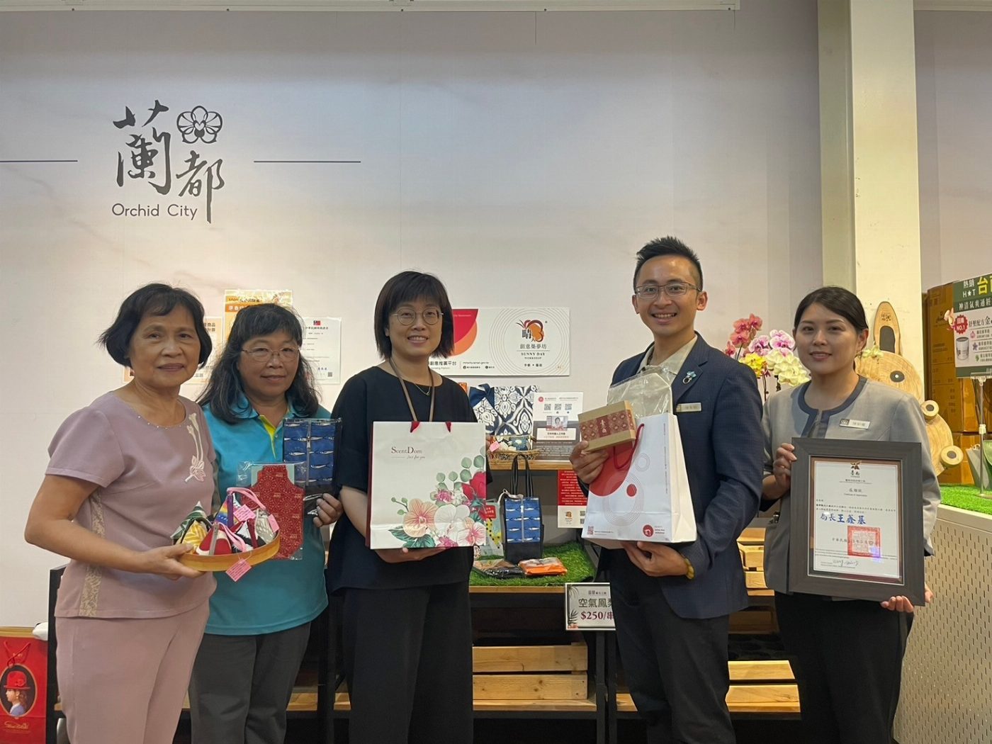 晴天坊擴點，手工藝作品前進蘭都觀光工廠