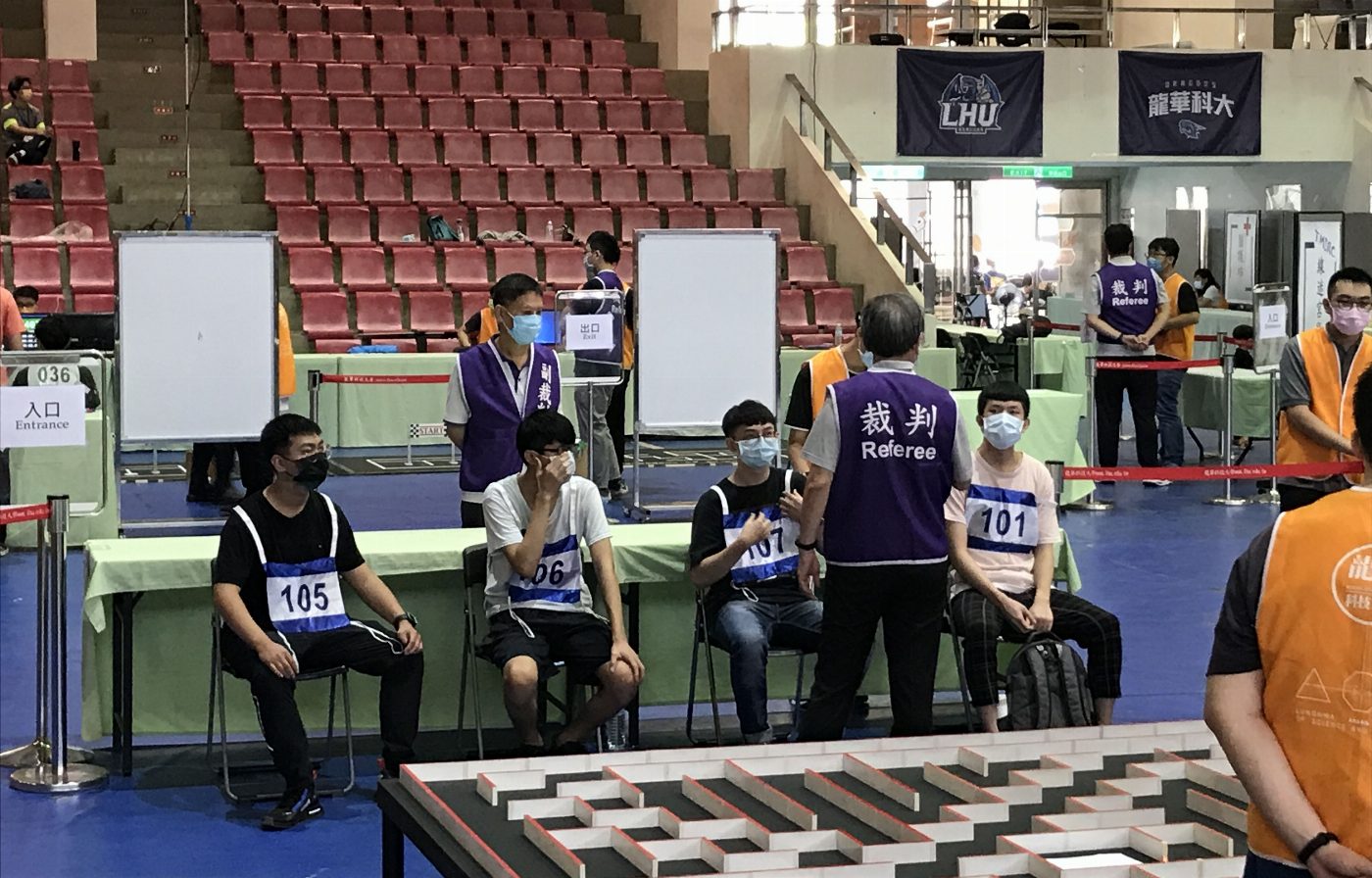 南臺科技大學「電腦鼠暨智慧輪型機器人國內及國際競賽」大專組電腦鼠披金戴銀 將代表臺灣走入世界舞台