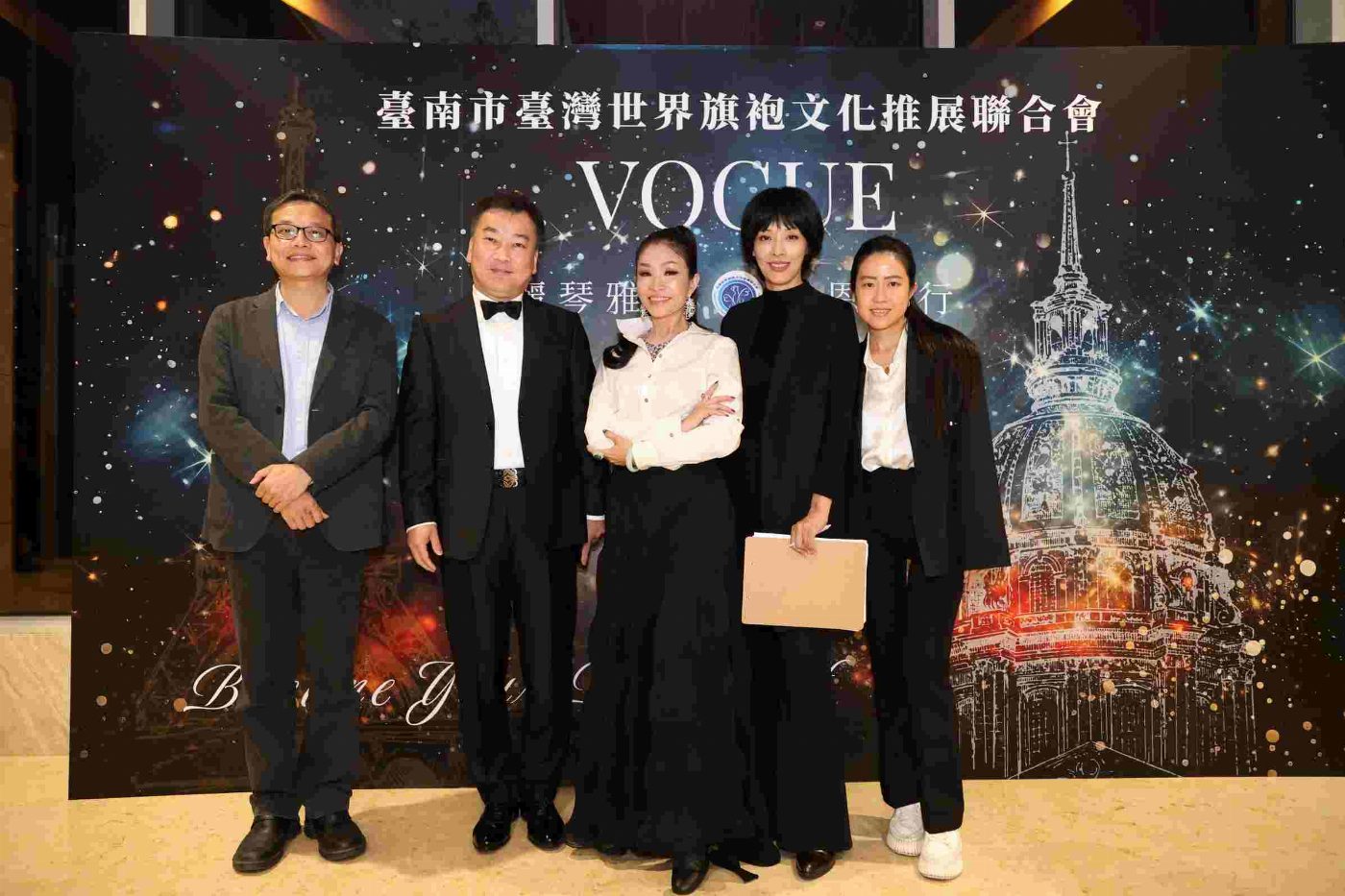 崑山科大時尚系師生領軍「VOGUE台南巴黎時尚週」 跨界美學深獲產業界驚豔