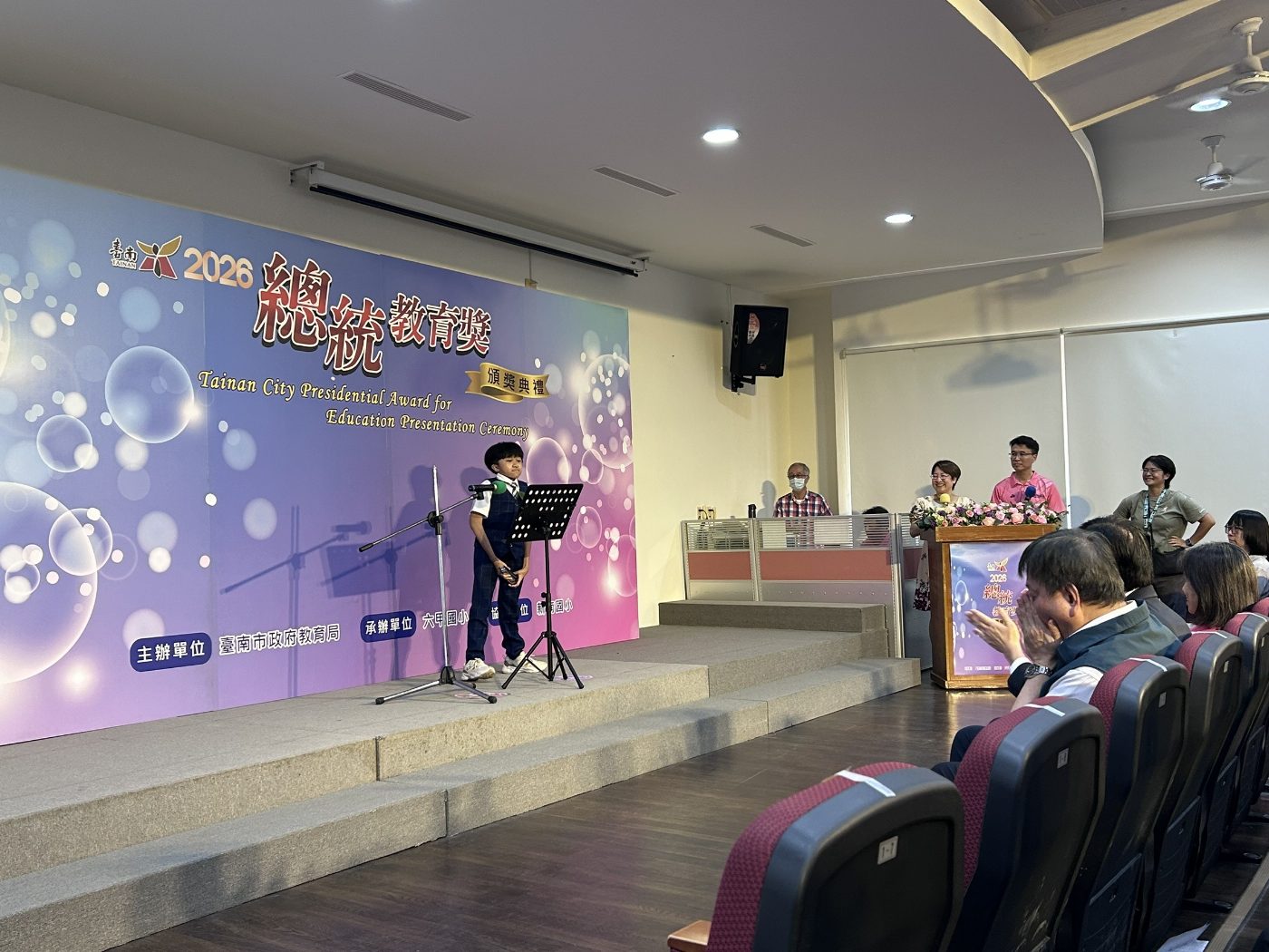 逆境中展現生命力 奧林匹斯山的孩子們引領我們前行