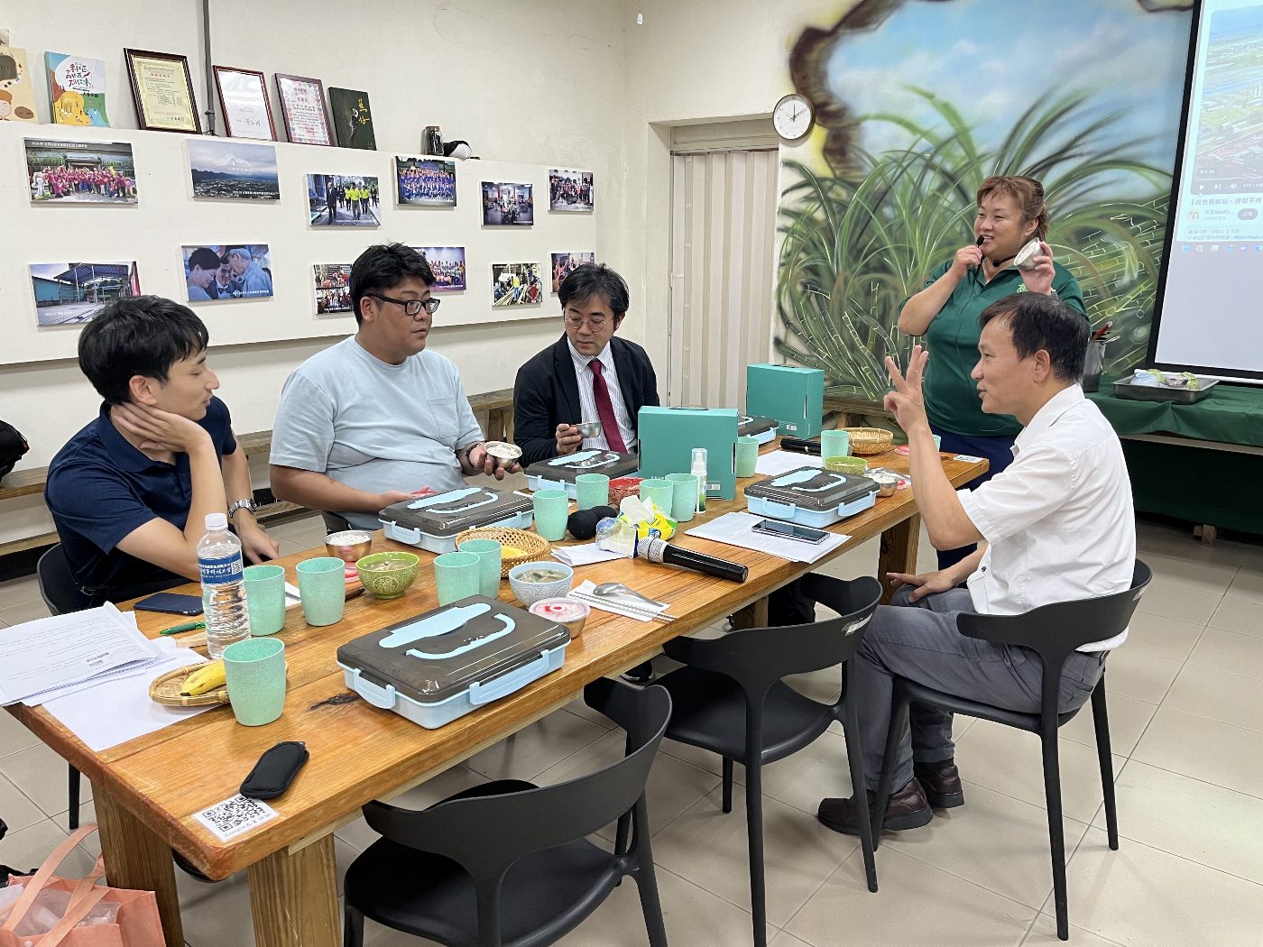 綠色照顧臺日交流 糖廠長輩好 蕉 傲