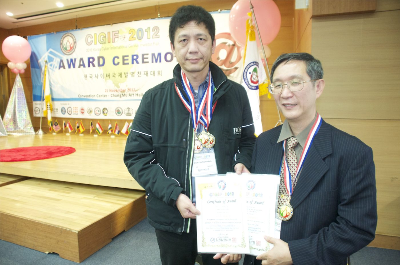 2012韓國CIGIF發明競賽 南臺科大榮獲9金8銀