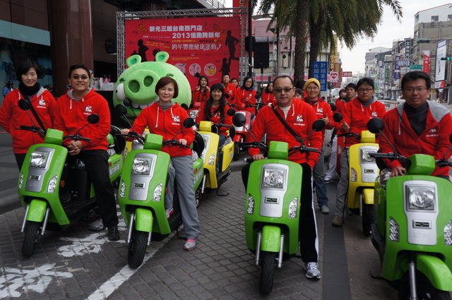 千人熱血迎新年 慢跑遊府城 10KM完跑! 冠美新春展公益