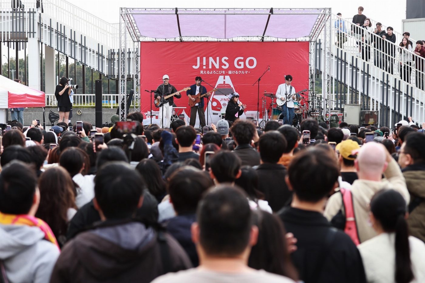 JINS GO 來了! 1/10-1/11攜手芒果醬、旺福 熱血嗨翻南台灣 JINS 人氣活動破萬人響應 送千支墨鏡還不夠 今年寵粉繼續送!