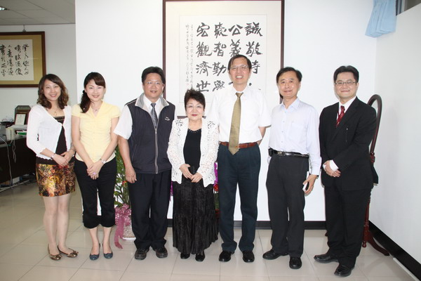 日本知名社會評論家遠藤譽教授訪台灣首府大學  讚譽台灣人包容心強