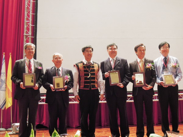 產學合作績優單位選拔排名崑山科大蟬連私立大學與科技大學組第一