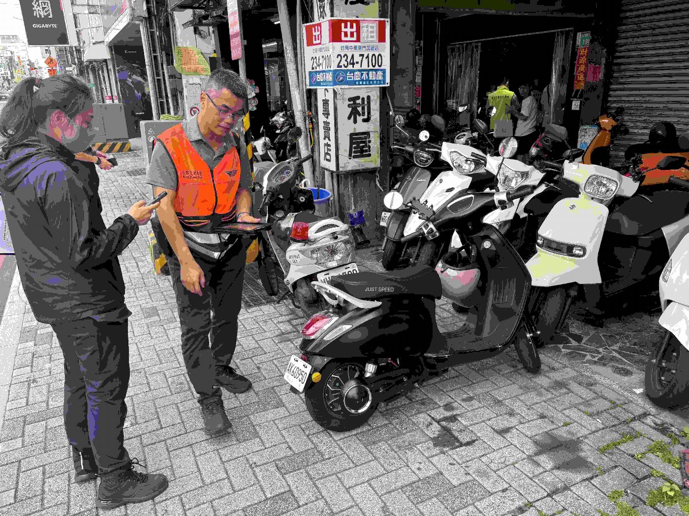 暑假旅遊旺季 台南市政府加強微型電動二輪車租賃業者稽查 保障民眾安全與權益