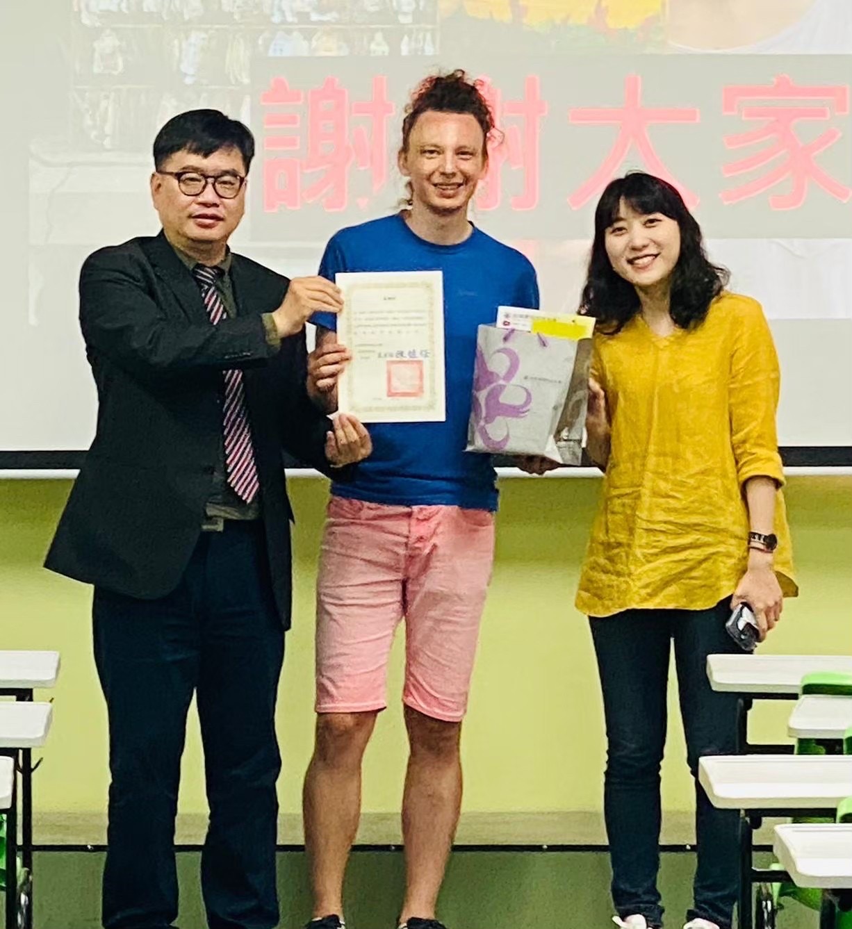 南應大企管系「公眾形象」課找4外師開外掛 辦工作坊增強畢業生就業軟實力
