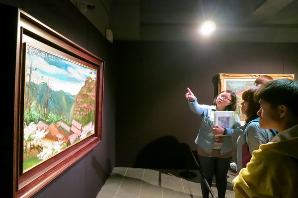 香港學生藝術交流  體驗擔任陳澄波大展一日志工