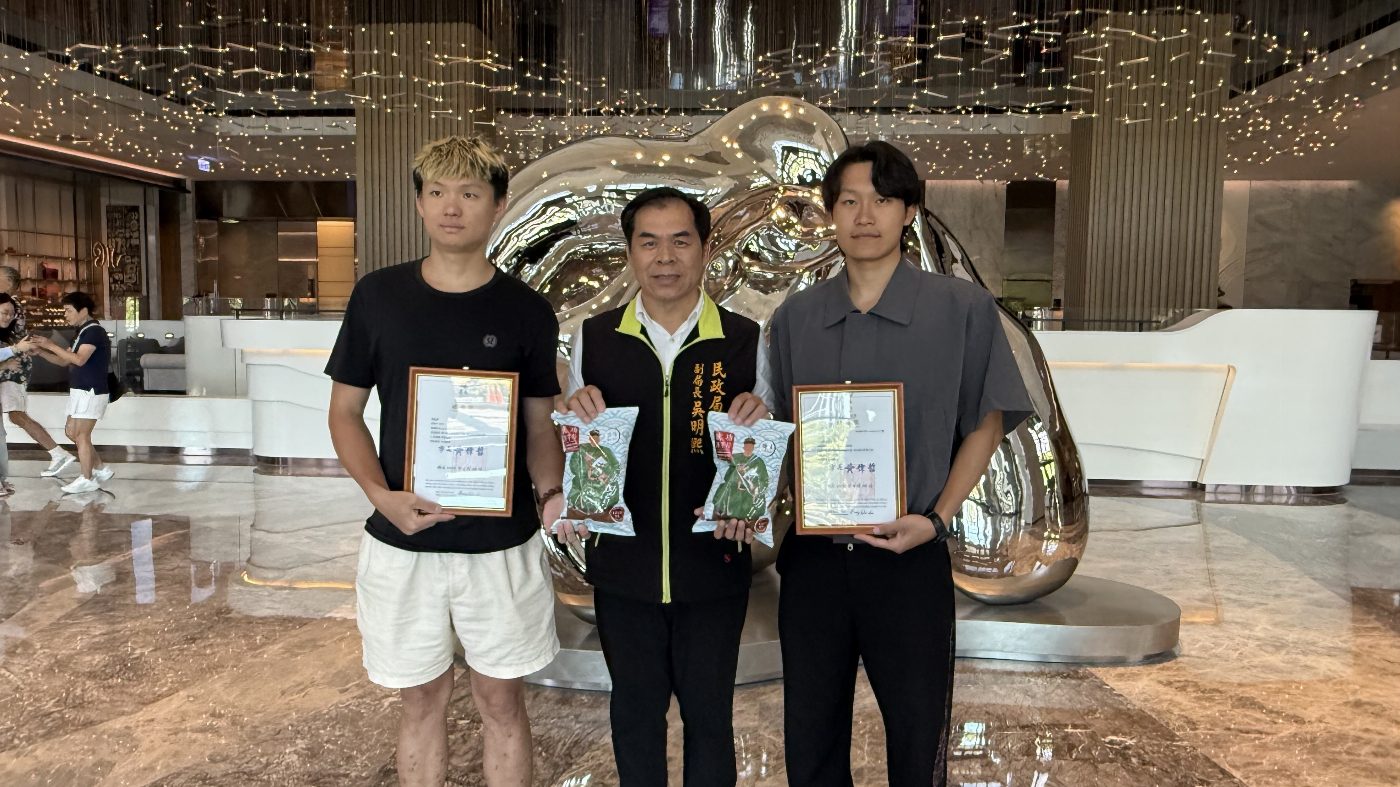 兩名陸籍研究生見義勇為 落水高中生獲救 市府感謝致贈特產