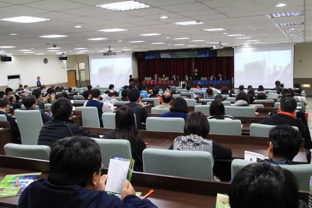 2016職業衛生研討會暨第七屆海峽兩岸職業衛生學術交流會中華醫大舉行