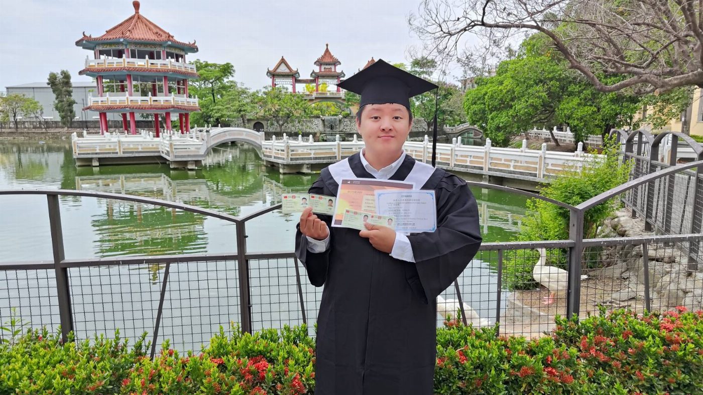 克服身心限制 崑山科大電子系林冠廷大學雙主修 錄取6系國立大學研究所