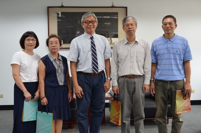 嘉南藥理大學參加藥師國考錄取率逾八成 邱祺芬並榮登榜眼金榜