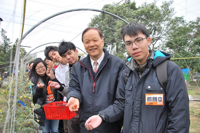 遠東科大創意飢餓農夫體驗營，救援糧荒、帶來希望