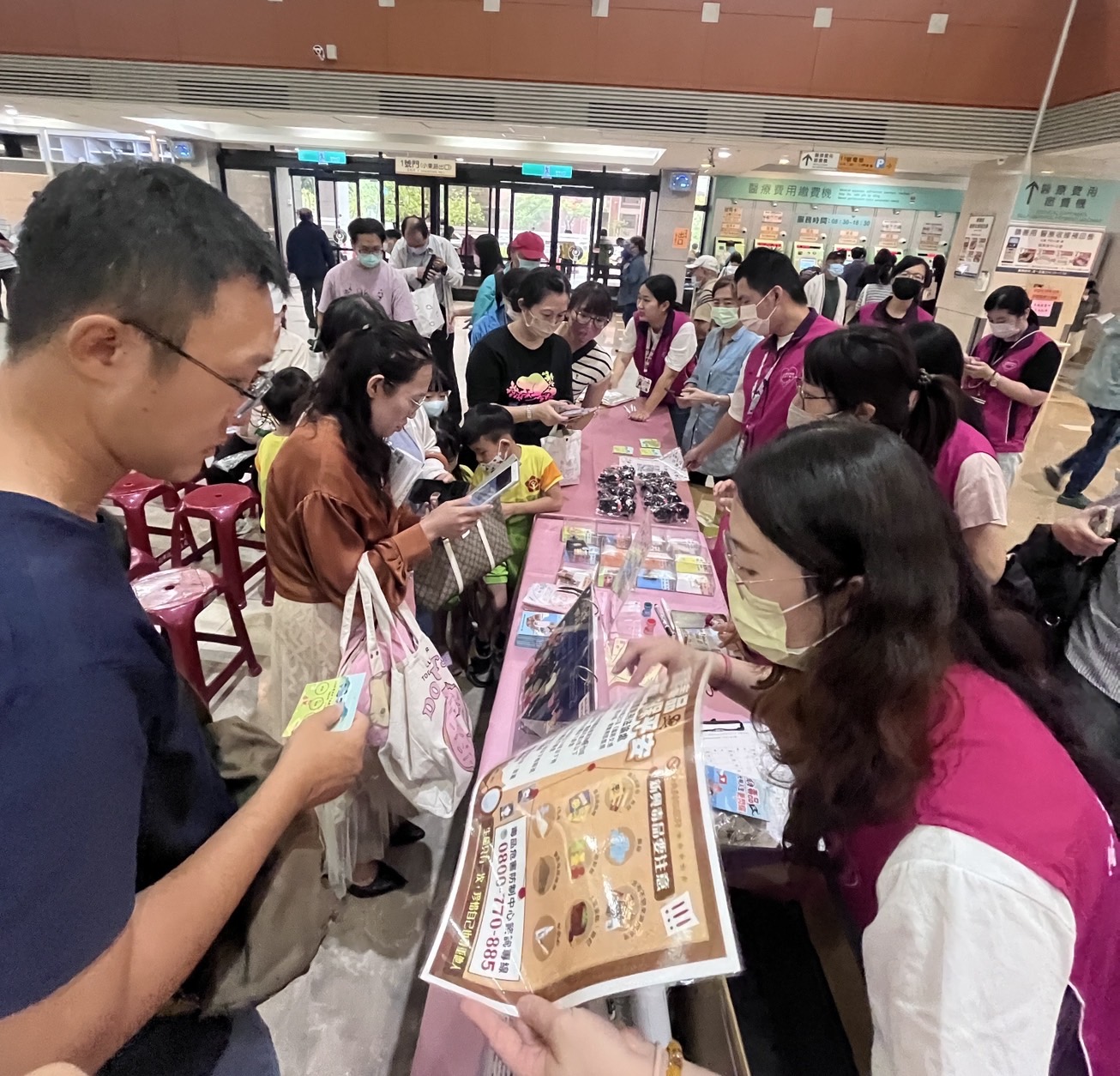 臺南市「為愛戒癮 幸孕守護」，公私協力攜手照護藥癮家庭