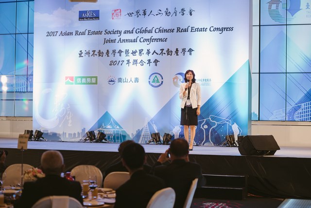 崑山科大房地產系陳淑美教授榮獲中華民國第23屆地政貢獻獎 內政部表揚