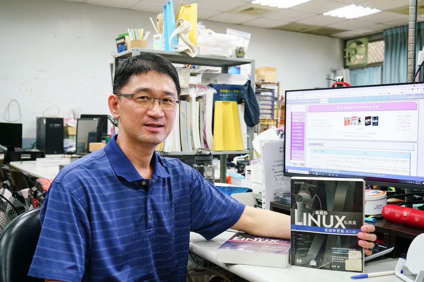 崑山科大資傳系「鳥哥」傳授Linux私房菜 教學網站人氣破4,000萬人