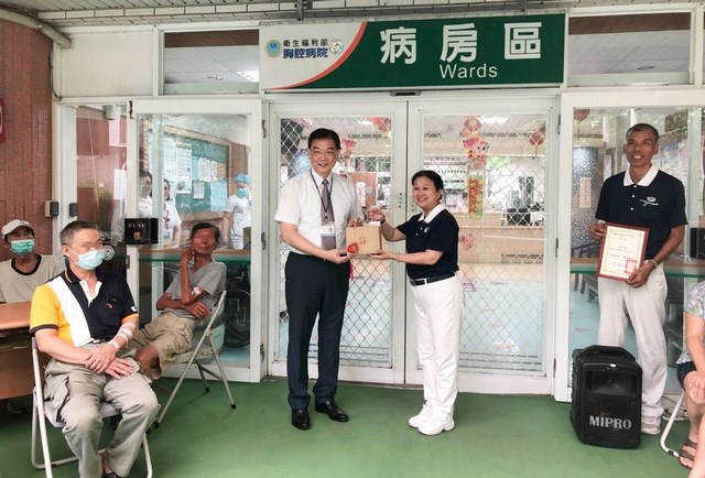 胸腔教跳海草舞 病友熱情參與倍感溫馨