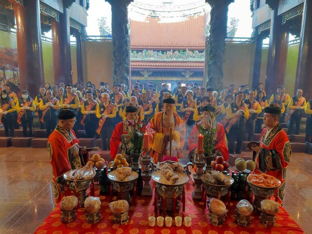 南鯤鯓代天府在「凌霄寶殿」舉辦「玉皇上帝萬壽祈安禮斗法會」為武漢肺炎疫情消災