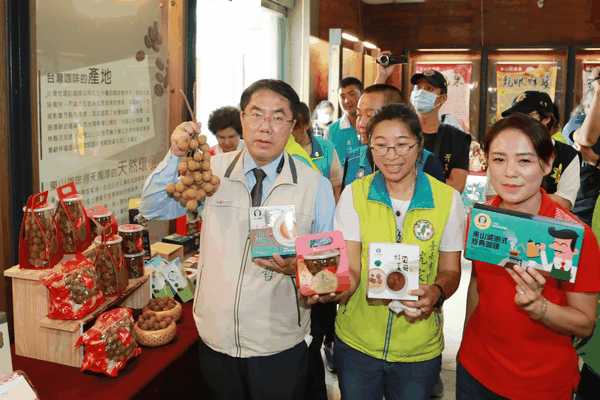 黃偉哲讚東山農旅資源豐富力推東山休閒農業區成立