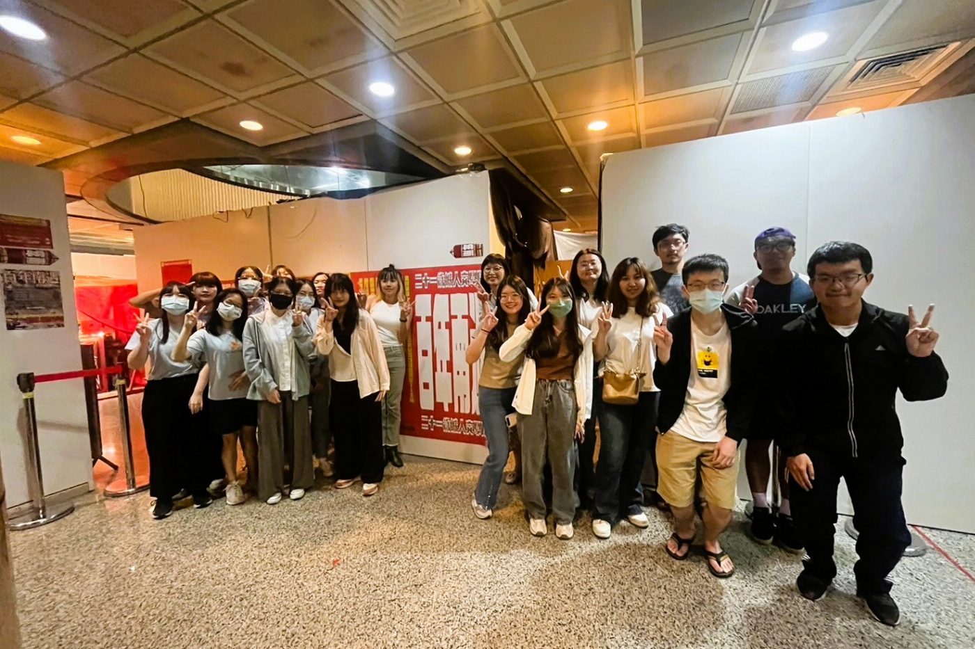 南大國文系畢業文學展 恭請媽祖鎮展賜福