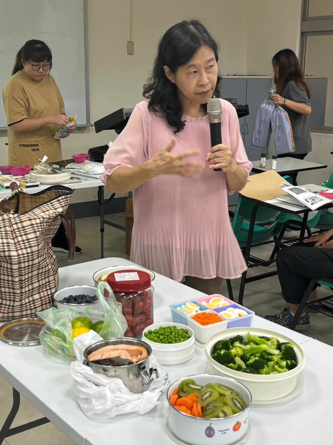 崑山科大樂活學程音樂作畫班讓音樂「看」得見 南部地區樂齡講師齊聚研習