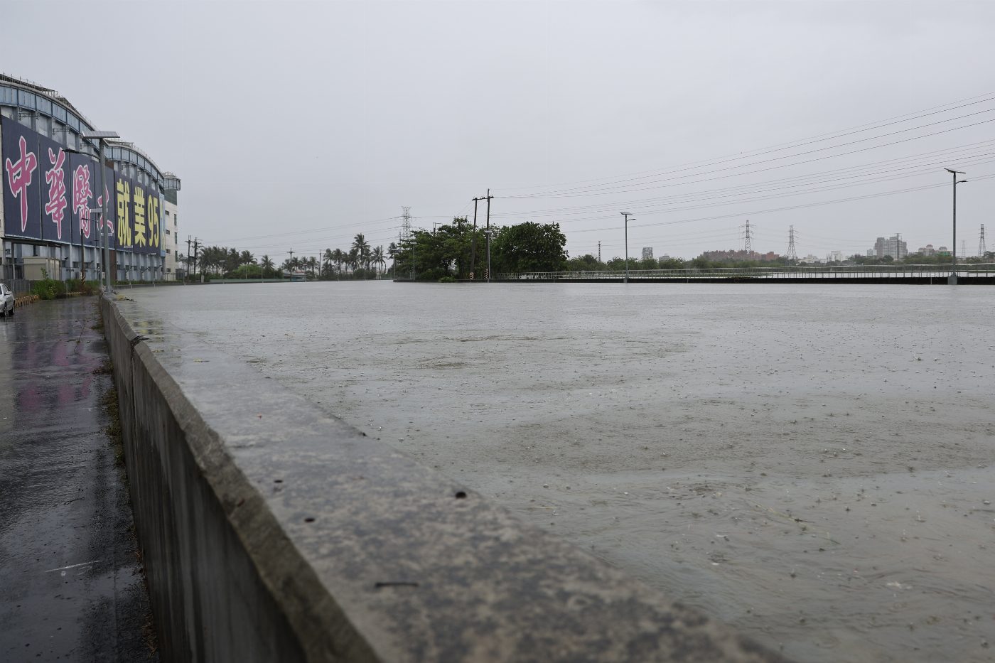 極端強降雨超標致三爺溪溢堤 臺南市府：淹水面積已減98%