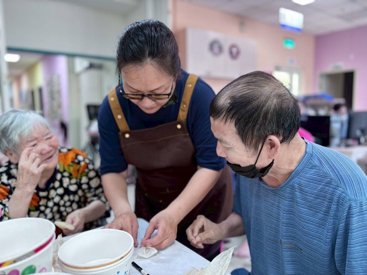 崑大樂活學程蔡寶慧獲選社會局銀髮計畫講師 展現長照專業實作力