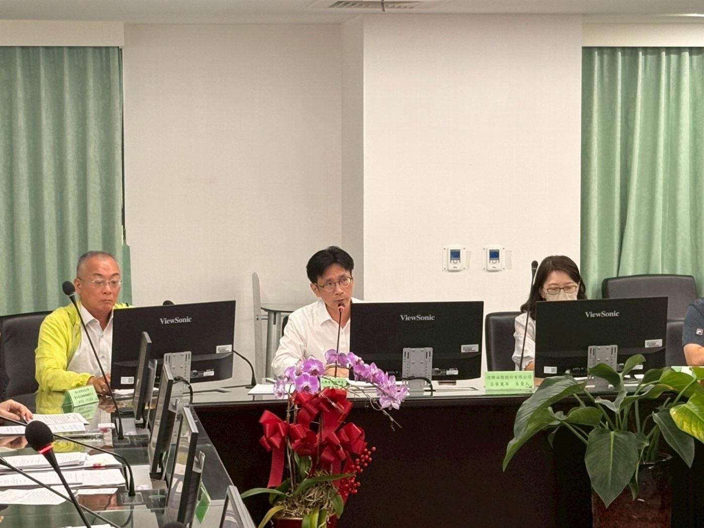 因應大豆沙拉油苯駢芘事件，南市府對原油抽查頻率增加外，並要求油品安全三管一演練強化油品安全