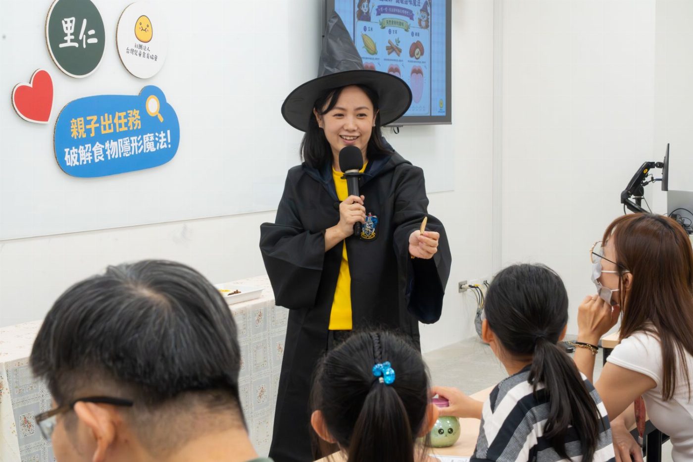 把零食變教材！里仁攜手食育專家 用五感體驗培養孩子的「選食超能力」