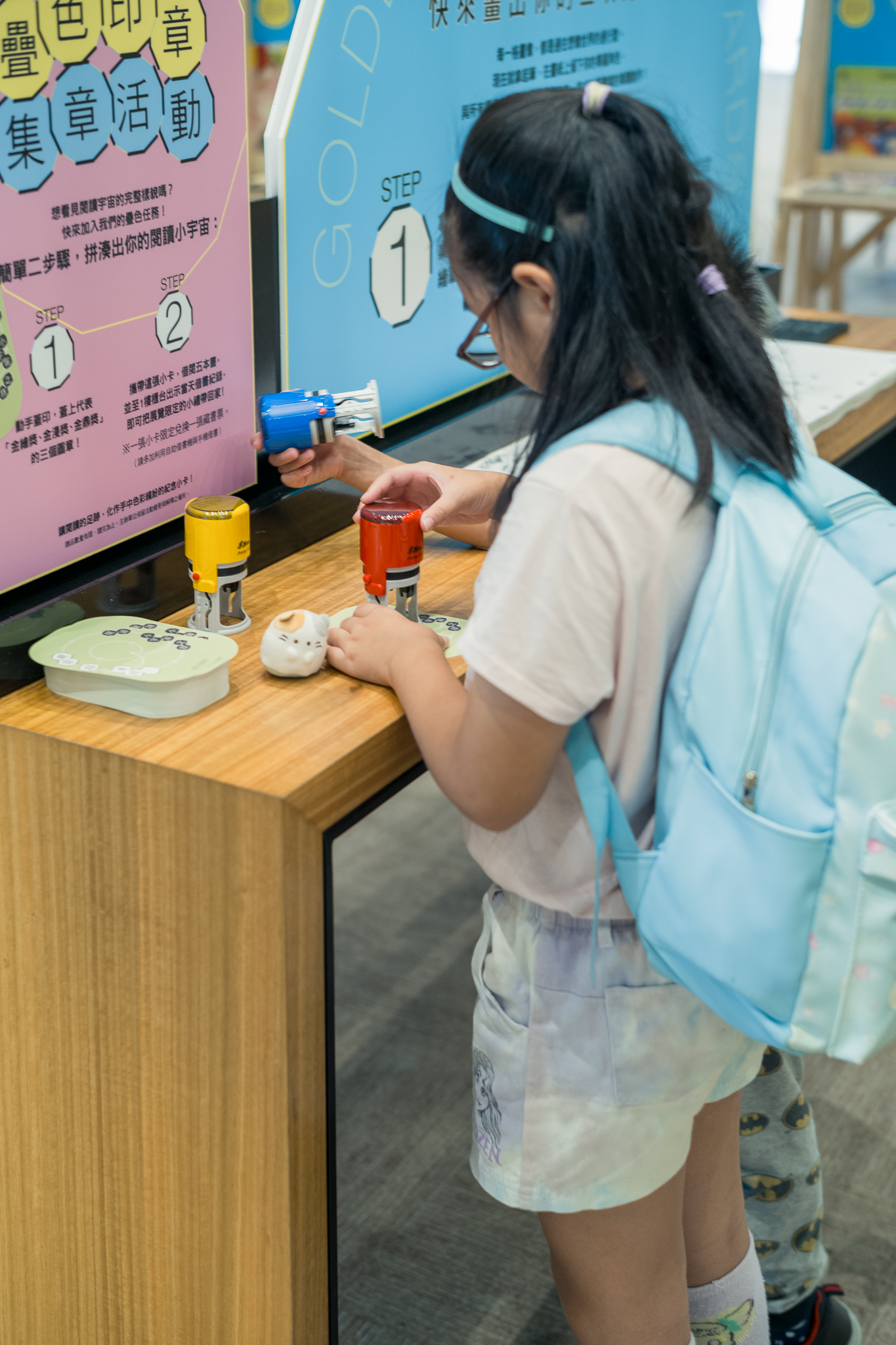 南市圖「感官超連結：圖像故事登入中」主題書展登場 集結金漫獎、金繪獎經典作品　邀民眾登入臺灣圖像創作宇宙