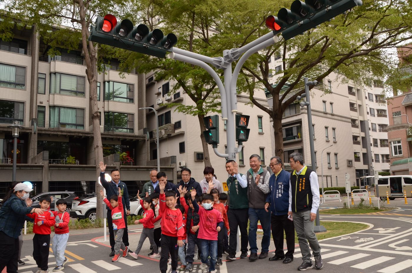 南市道安會報聚焦「停讓文化」　多元宣導深化路口安全觀念