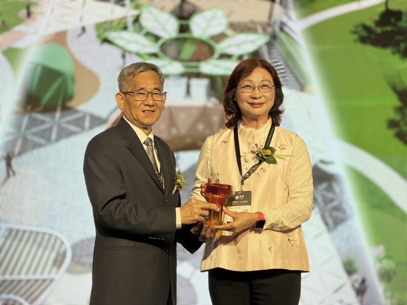 臺南地政局土地開發工程獲國家卓越建設獎 獲頒金質獎與優質獎多件