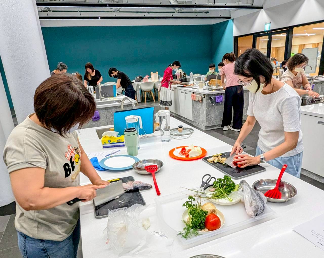 走進城市灶咖 讓閱讀延伸至生活 南市圖特色空間串聯料理、文化與交流體驗
