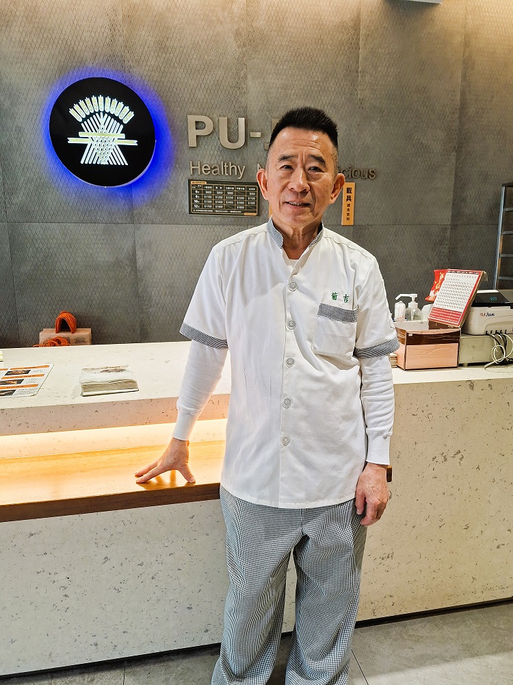 鹹甜引路臺南味老店「招牌四飽」網路聲量帶動業績，「葡吉麵包」成美食打卡點