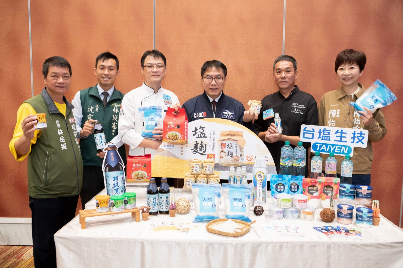 臺南總舖師辦桌壓軸盛宴！用臺鹽海鹽成鮮味來助攻!