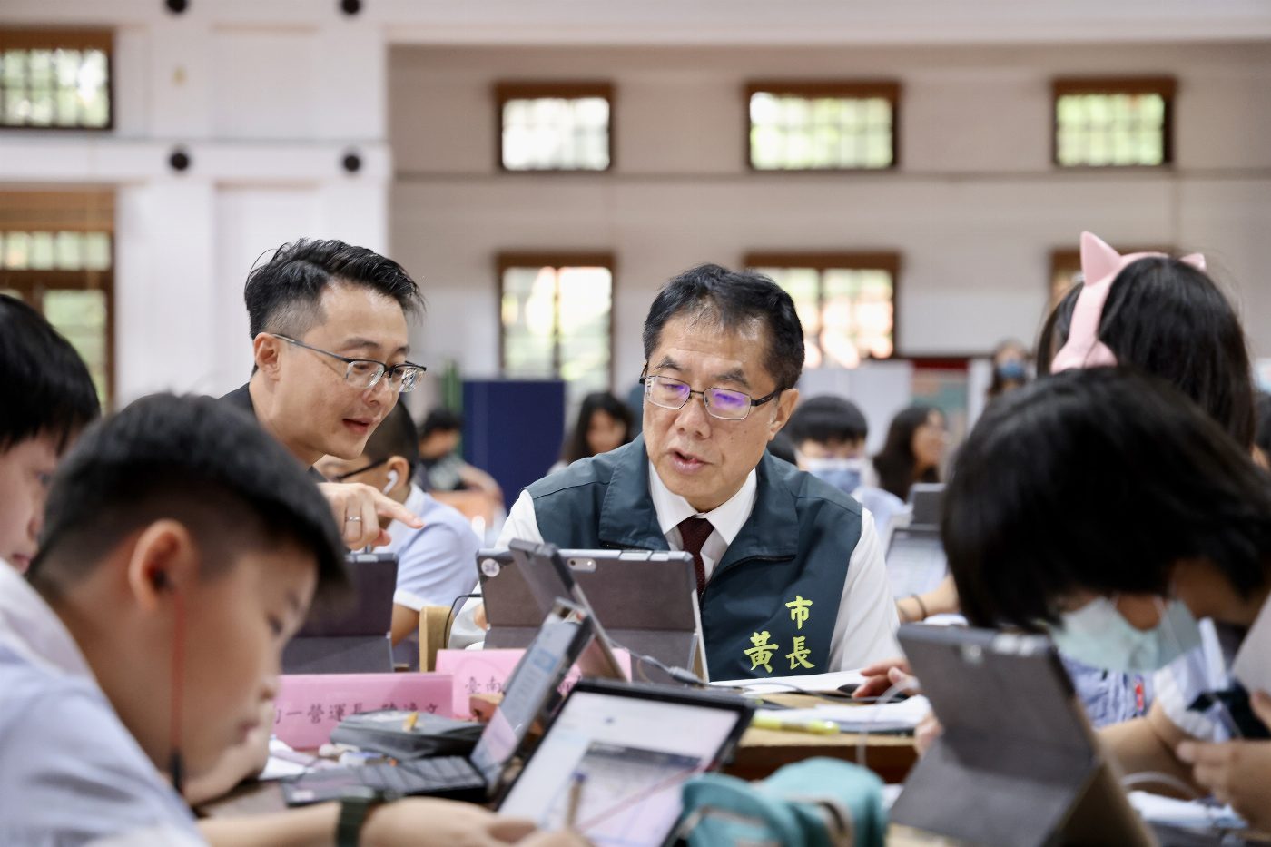 台南攜手均一平台推動AI教科書  讓每個孩子找到最適合的學習節奏