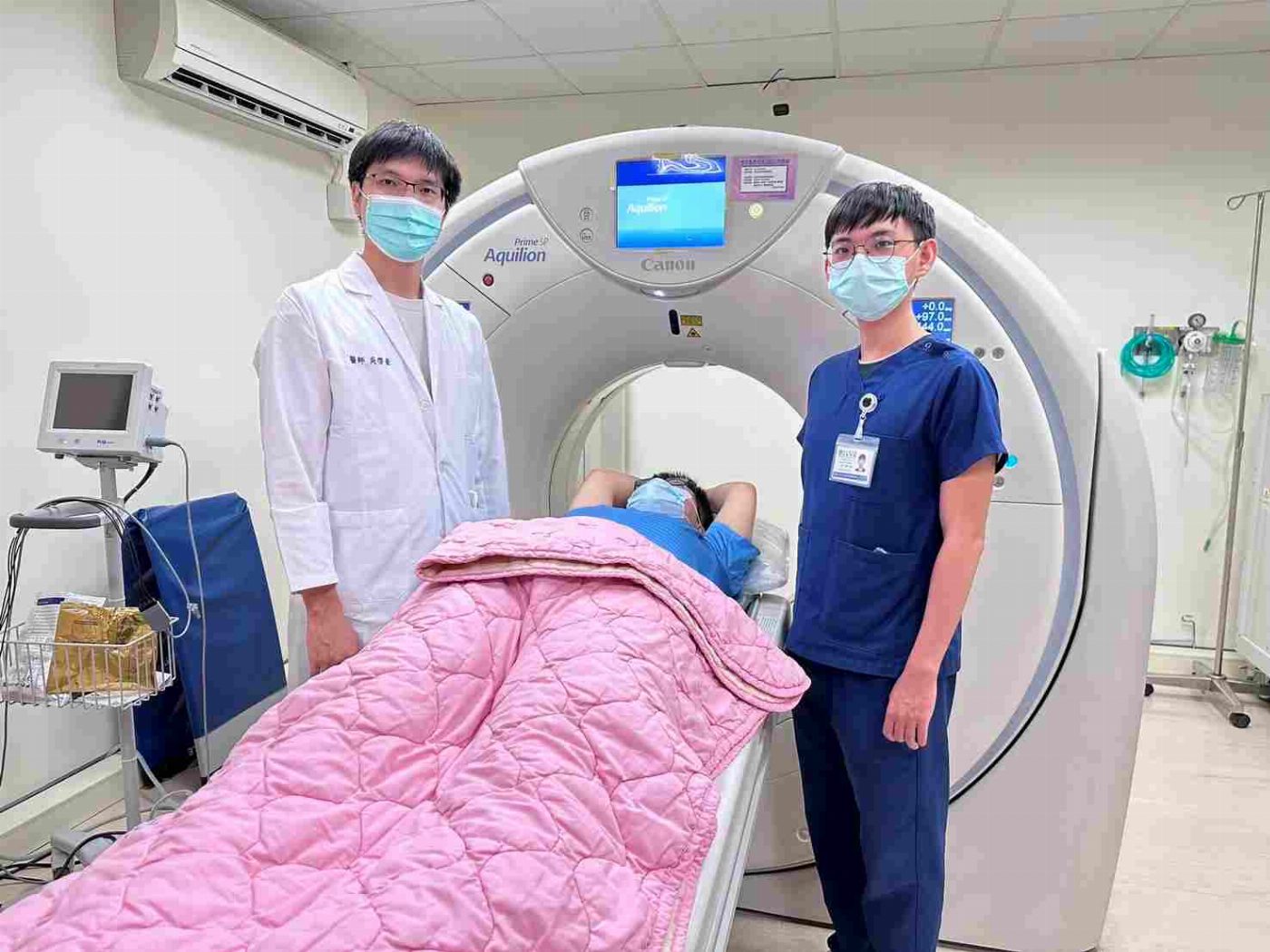  胸腔病院推動癌症防治績優 榮獲國民健康署表揚