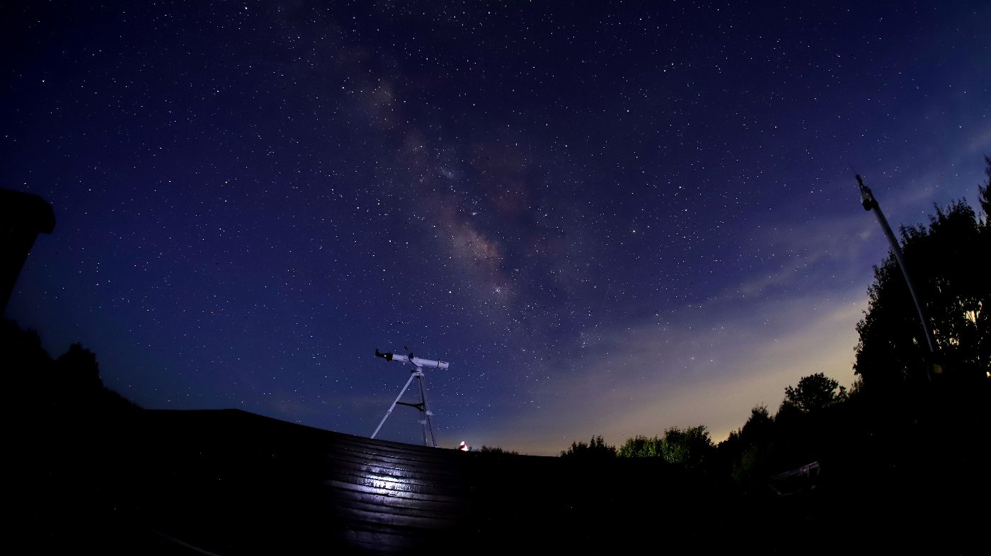 阿里山秋季限定!「星燦山城」親子觀星生態體驗營登場