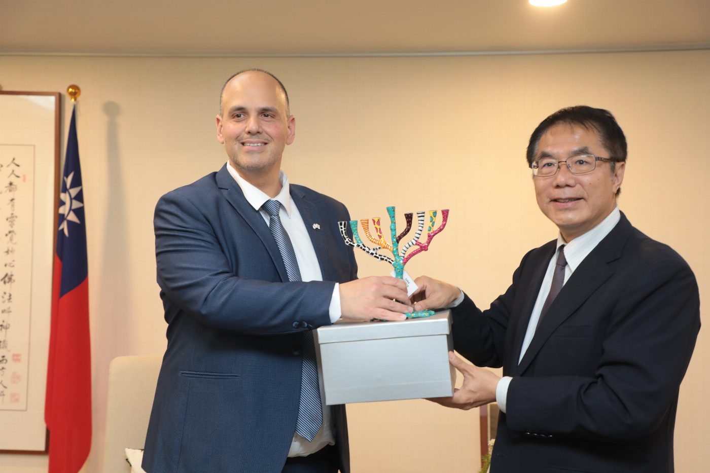 台南市長黃偉哲與以色列訪團探討智慧綠城市未來