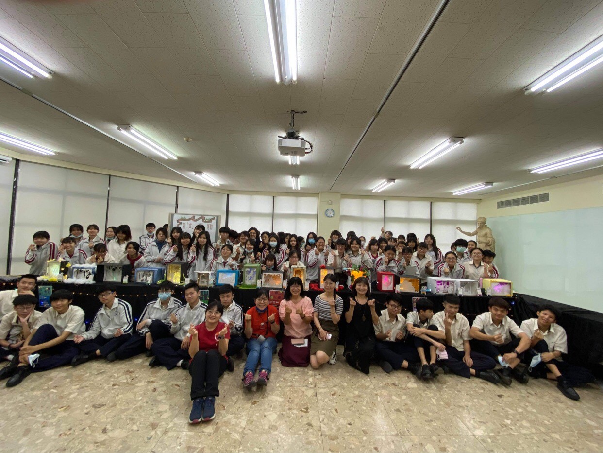 當紙雕燈與文學邂逅   光華高中設計群用光影學光陰