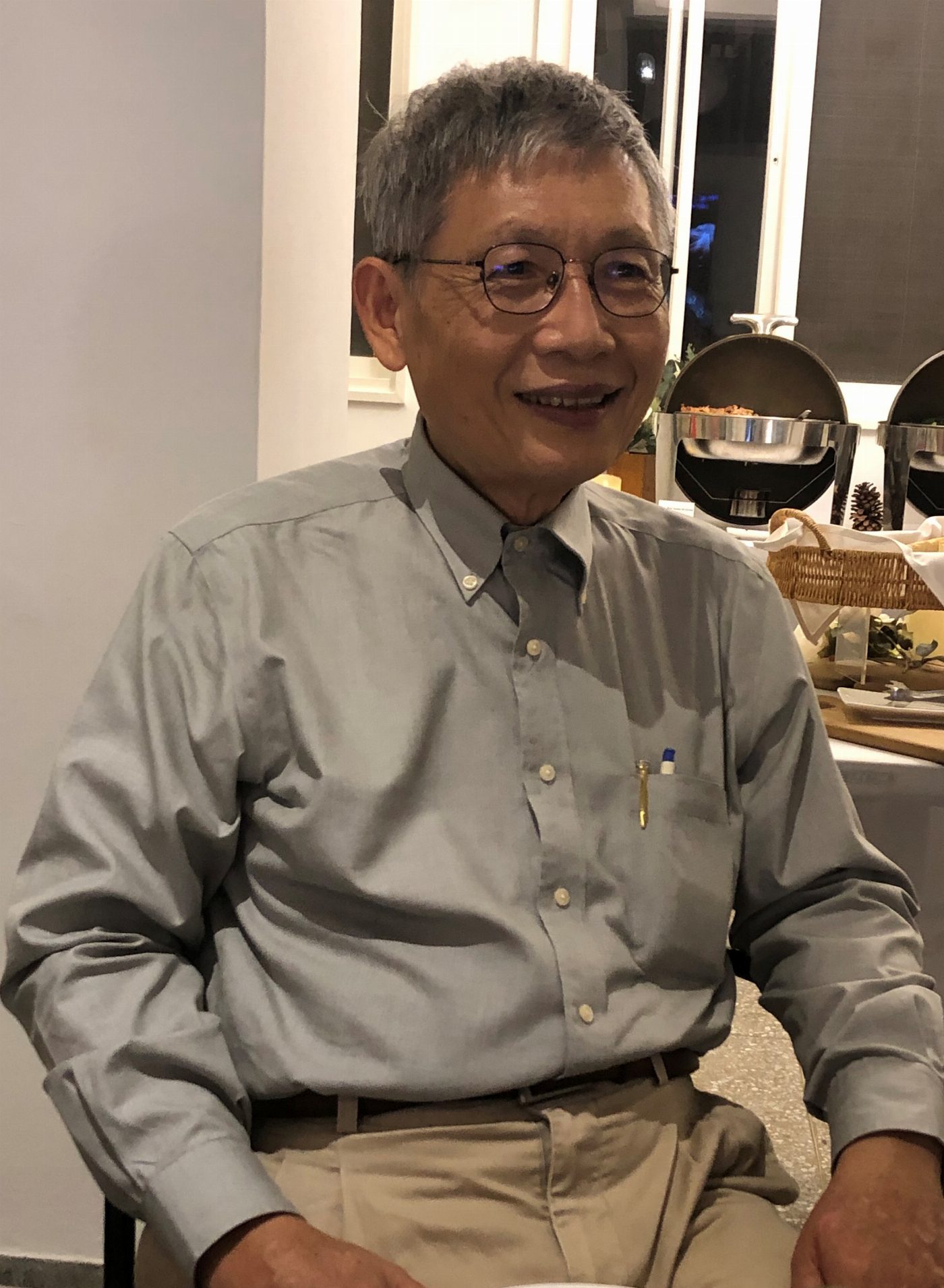 終身學習典範―中華日報前總編吳昭明獲南大國文系碩士學位