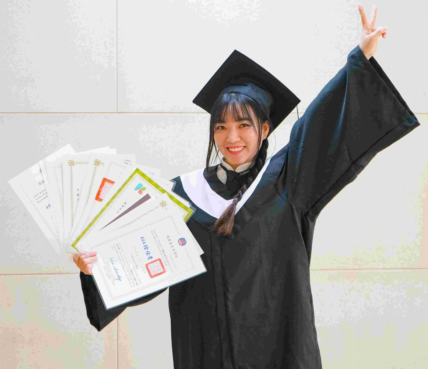 從打工僑生到部門主管 崑山科大越籍生潘氏美玲逆轉勝 成就學業與職涯