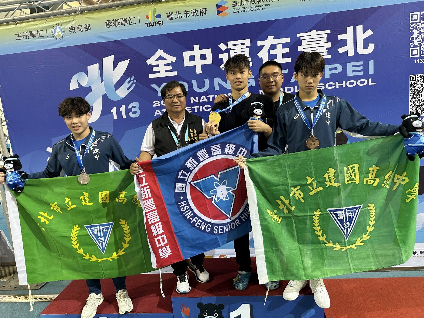 南市網球團體賽表現亮眼 新豐高中游泳好手吳祐嘉高男組50公尺蛙式再次稱霸