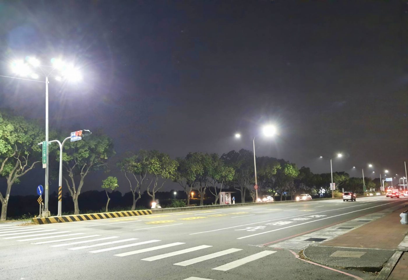 智慧路燈升級：節省2億電費 舒緩碳足印記