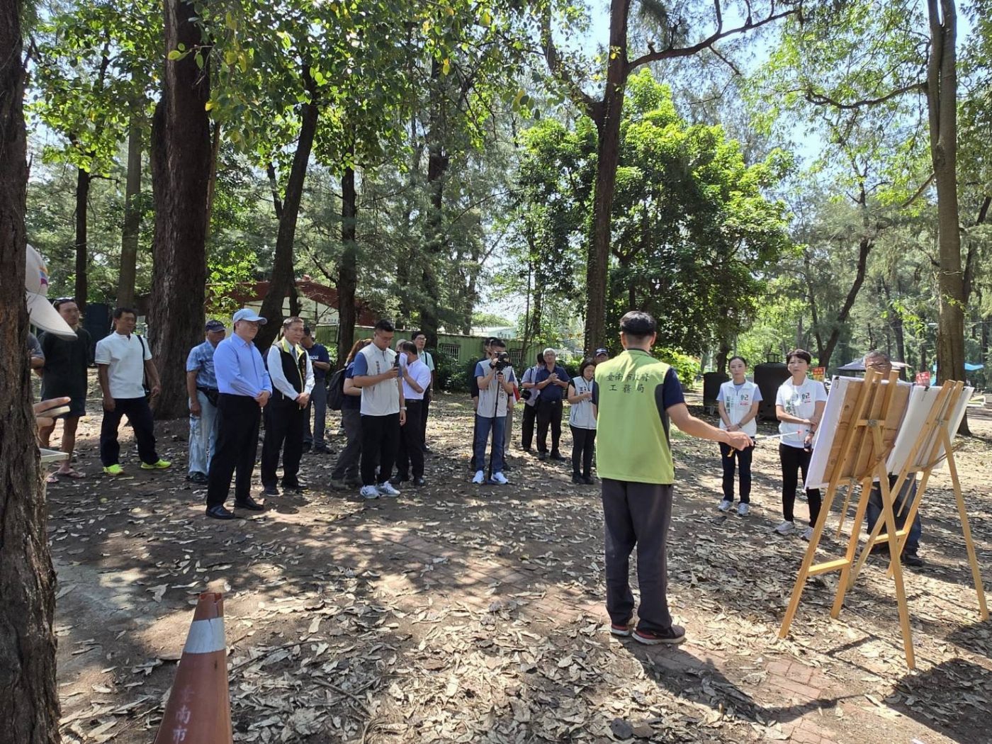 兼顧觀光發展與生態保護！陳亭妃召開漁光島北側道路會勘 要求跨單位兩週內技術對接、提出最佳方案