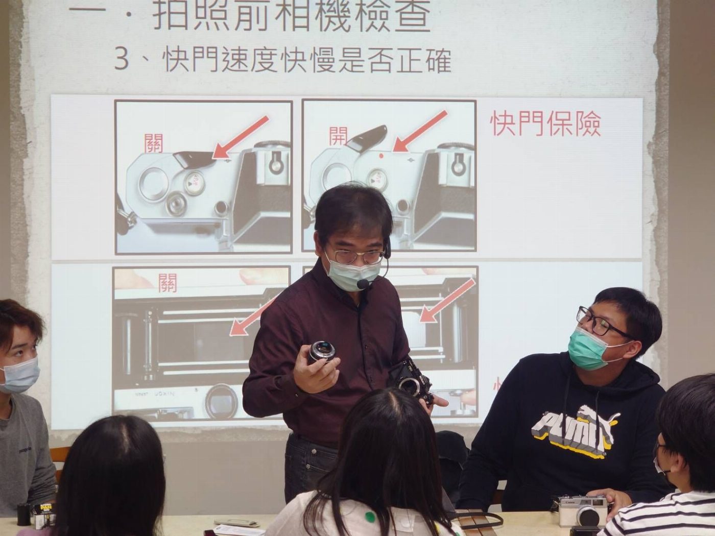 傳統相片沖洗體驗 南大師生與灣裡商圈共同紀錄地方特色