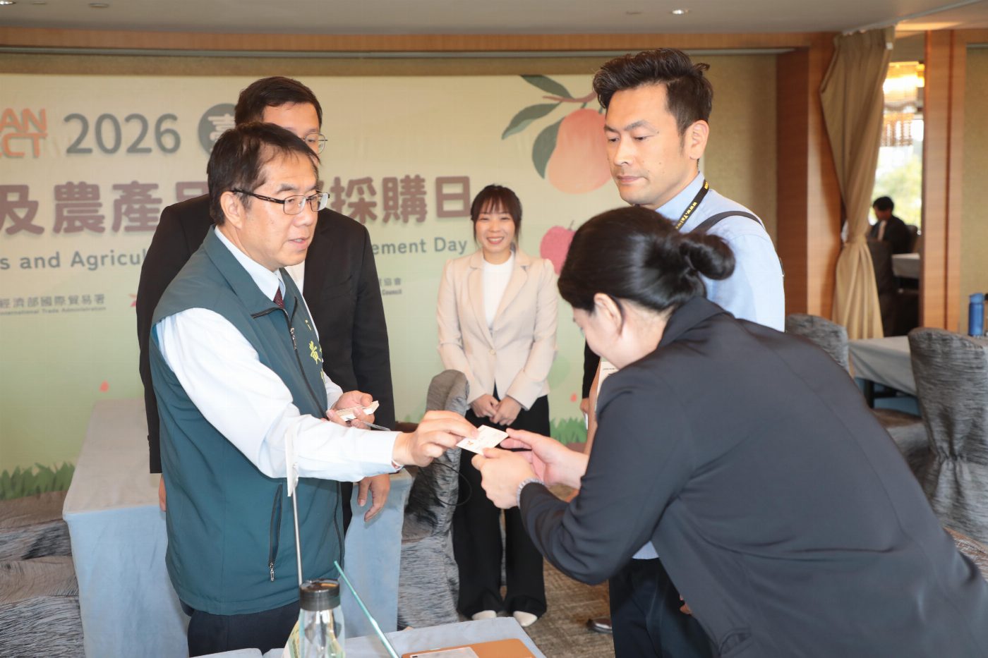 台南市長黃偉哲力推優質農產國際化 拓展海外市場