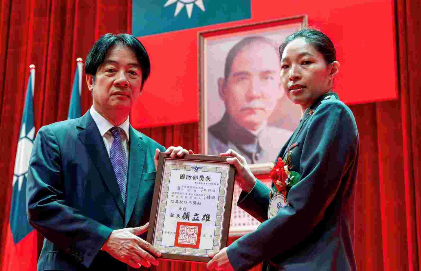114年全民國防教育傑出貢獻獎中華醫事科大施秝淇教官獲個人獎  是全國大專院校唯一獲此殊榮者