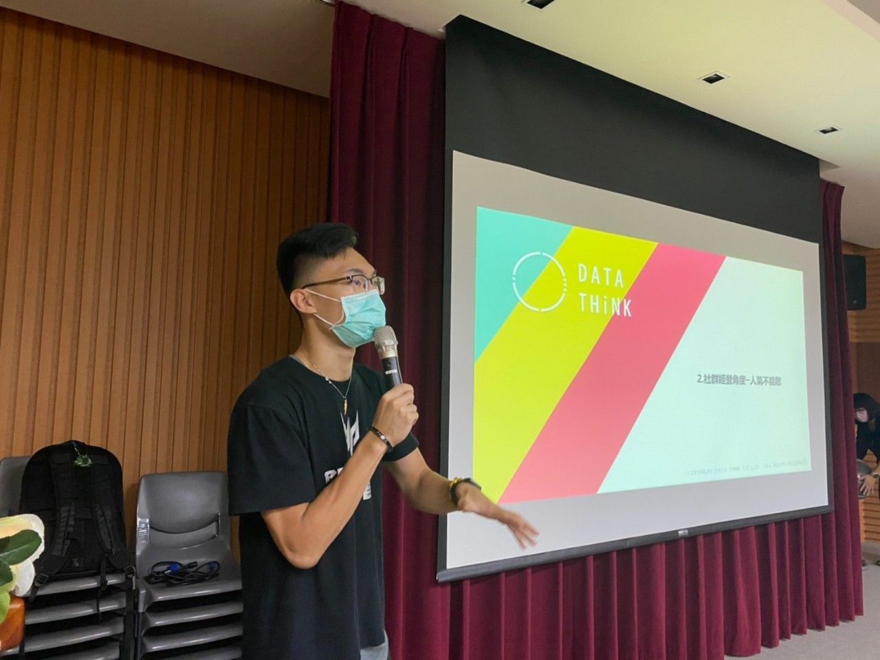 崑山科大電遊學程蘇哲慶受邀演講 分享賽事企畫、轉播經歷 推廣電競
